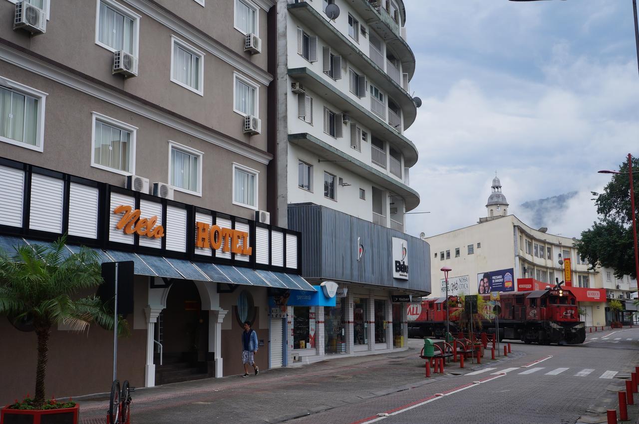 Hotel Nelo Жарагуа-ду-Сул Экстерьер фото