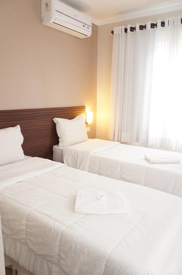 Hotel Nelo Жарагуа-ду-Сул Экстерьер фото